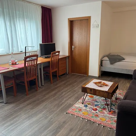 Gemuetliches In Ruhiger Und Zentrumsnaher Lage In *